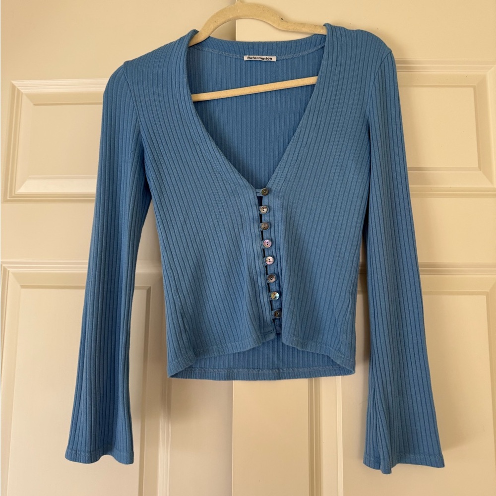 Reformation V Neck top Size S